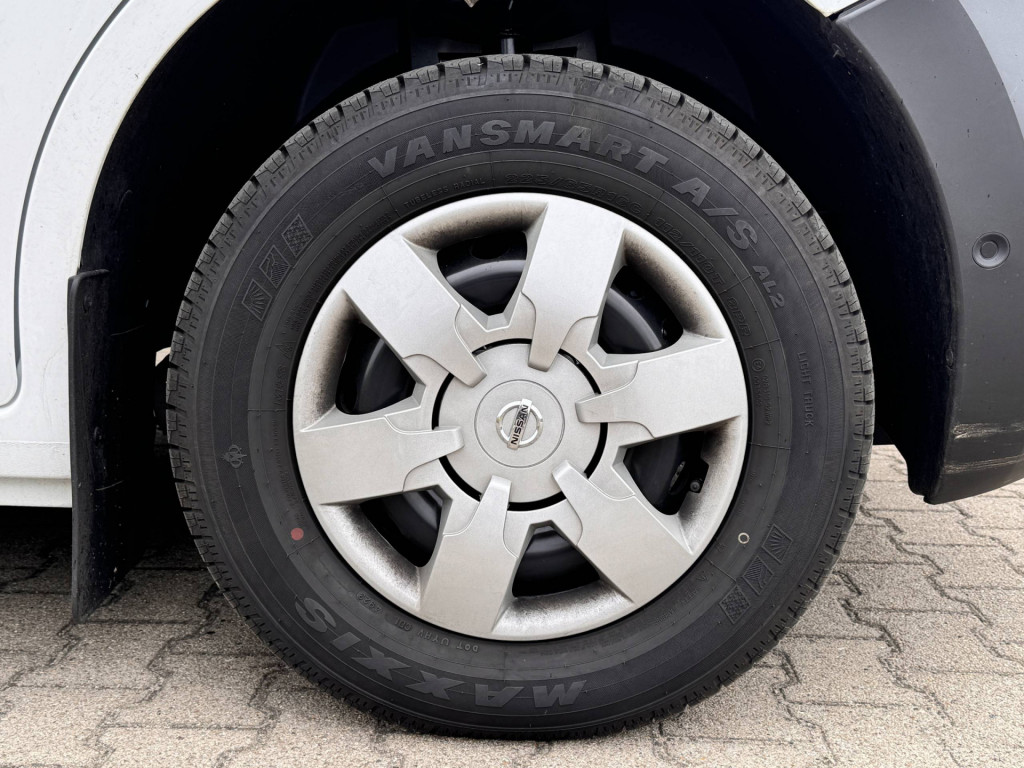 NISSAN Interstar Kasten L3H3 35 dCi180 FWD MT N-CONNECTA LRB AIRBG HV STG 270