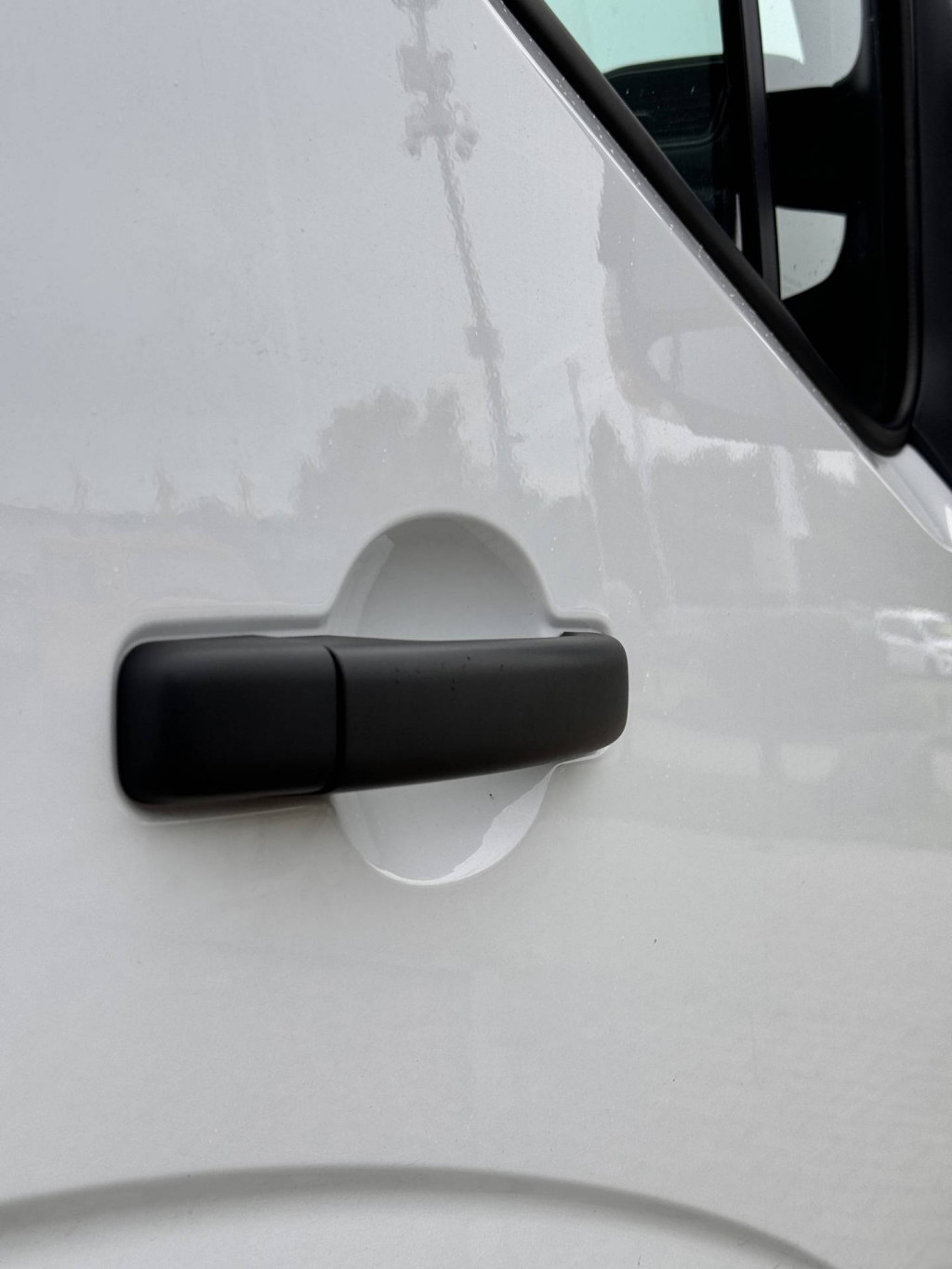 NISSAN Interstar Kasten L3H3 35 dCi180 FWD MT N-CONNECTA LRB AIRBG HV STG 270