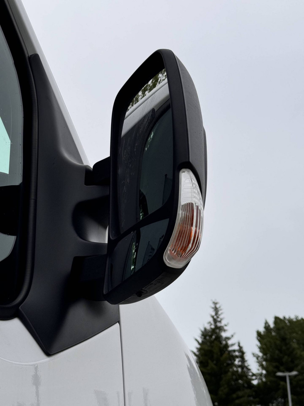 NISSAN Interstar Kasten L3H3 35 dCi180 FWD MT N-CONNECTA LRB AIRBG HV STG 270