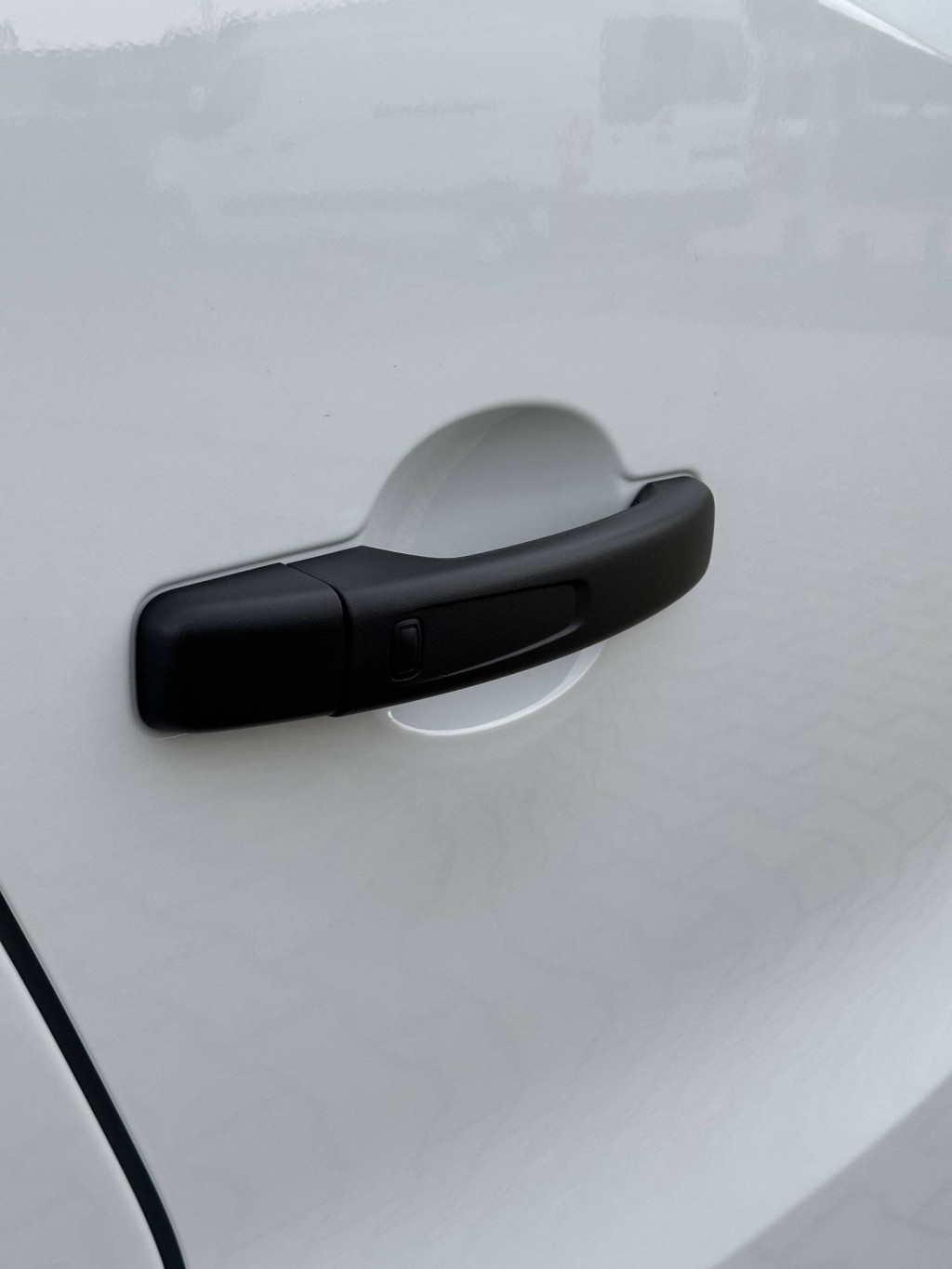 NISSAN Primastar Kasten L1H1 3,0t dci130 MT N-CONNECTA 1ST LRB NAVI