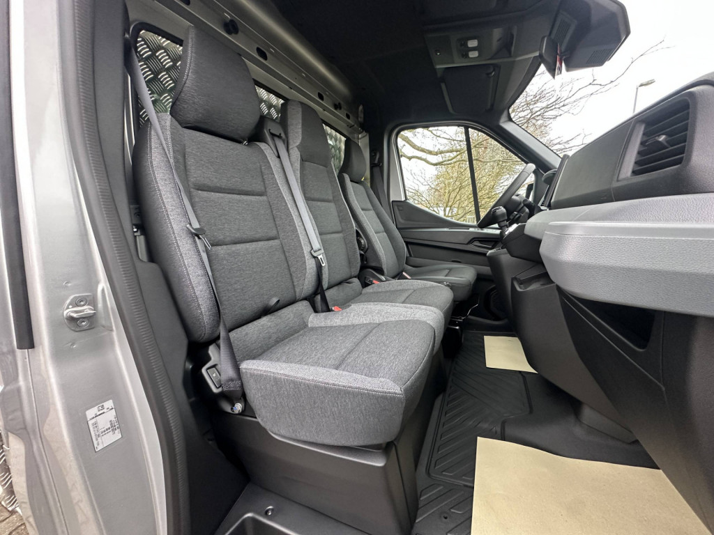 NISSAN Interstar S-CAB 3SK 1 35 dCi170 FWD MT N-CONNECTA BA Komfort Winter