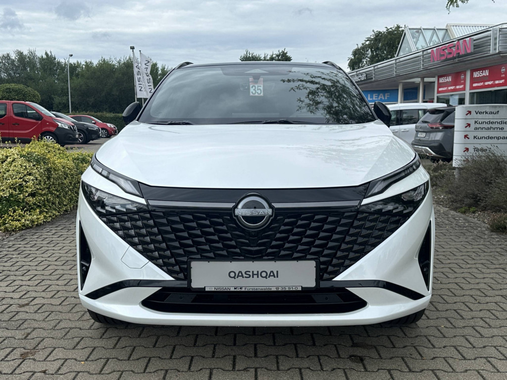 NISSAN Qashqai MY24 1.3 DIG-T MHEV 158 PS Xtronic 4x2 N-Design Komfort plus B