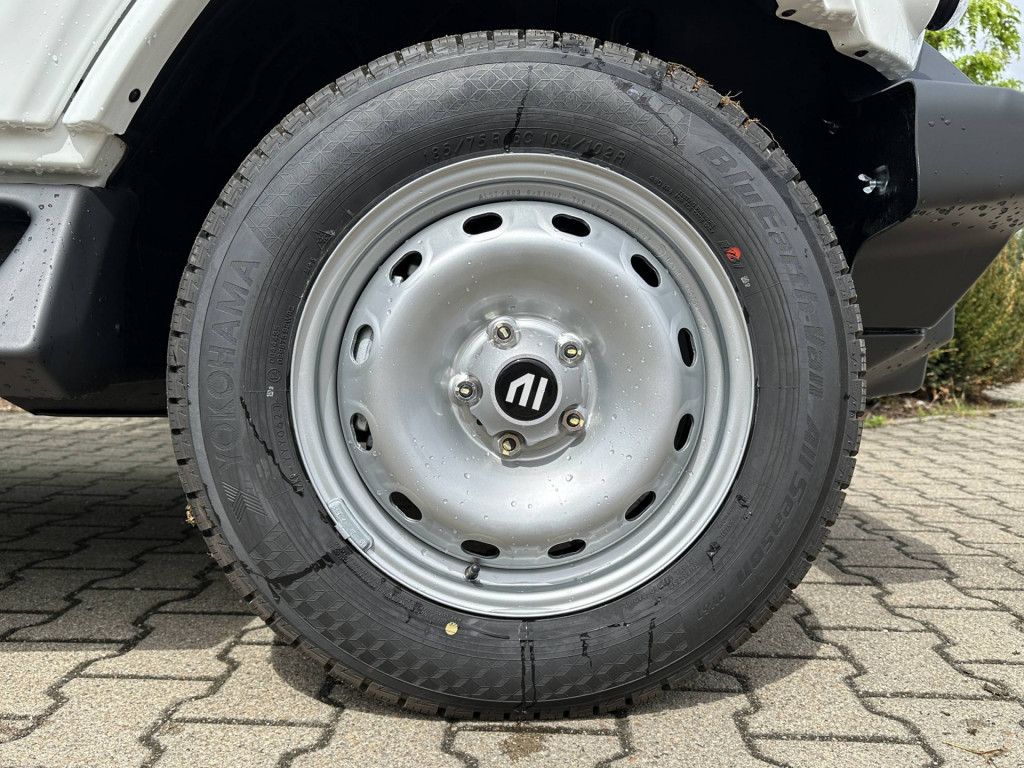 ANDERE aCar ELECTRIC 23kWh Allrad Pritsche