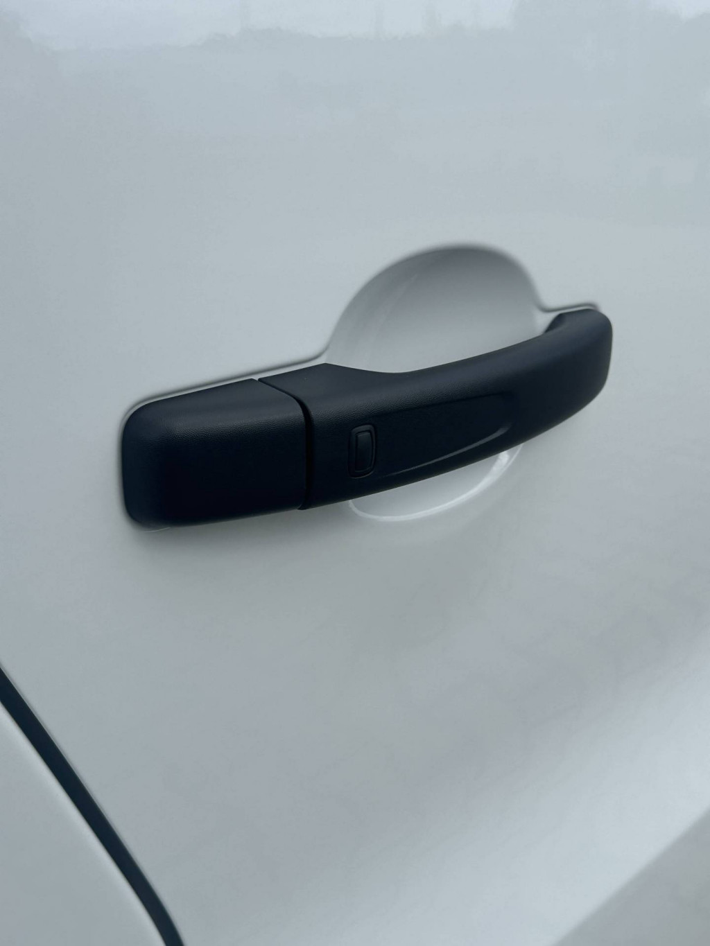 NISSAN Primastar Kasten L2H1 3,0t dci130 MT N-CONNECTA 1ST LRB 270 NAVI