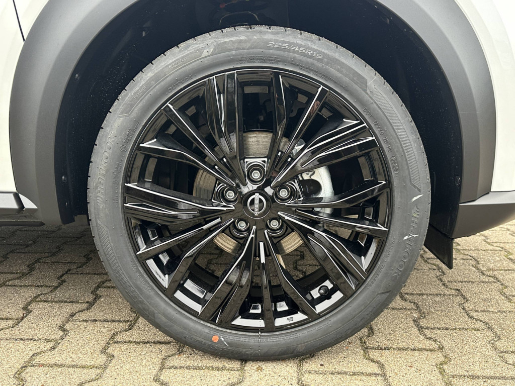 NISSAN Juke 1.0 DIG-T 114 PS 7DCT Redline Edition Tech ProPILOT Bose BFS