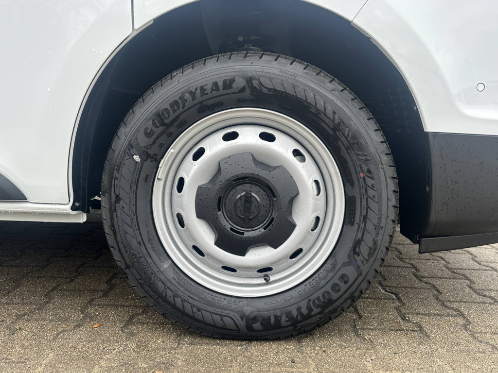NISSAN Primastar DOKA L2H1 3,0t dci150 AT N-CONNECTA 1ST AHK LRB NAVI
