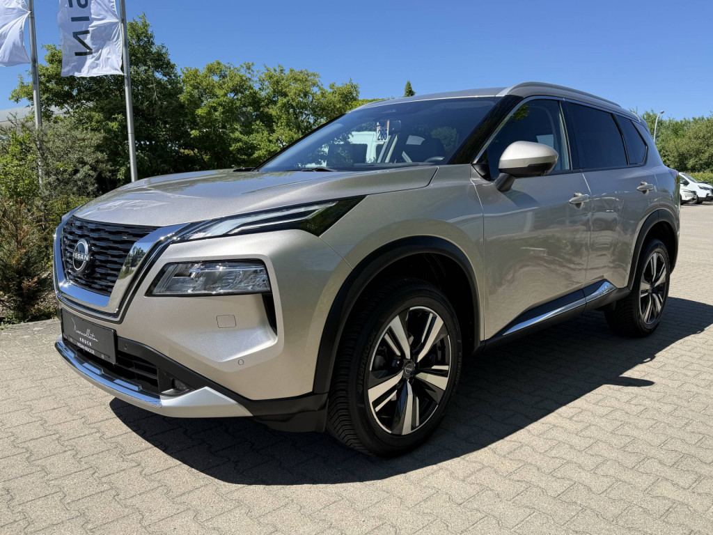 NISSAN X-Trail 1.5 VC-T MHEV 163 PS Xtronic 4x2 Tekna 5 Sitze
