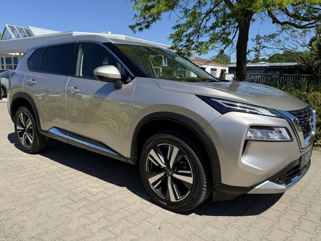 NISSAN X-Trail 1.5 VC-T MHEV 163 PS Xtronic 4x2 Tekna 5 Sitze