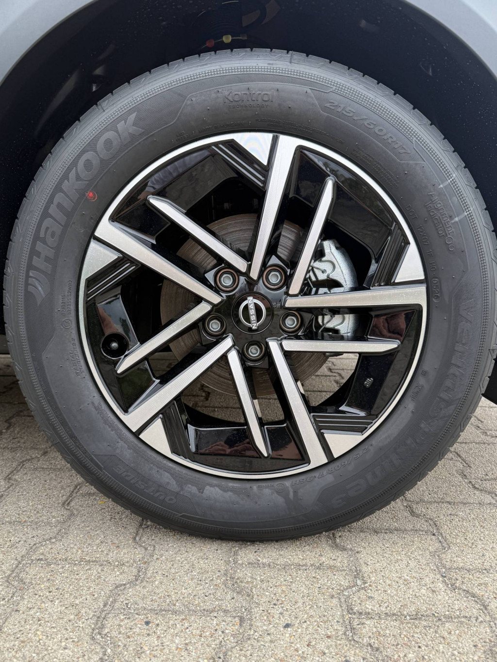NISSAN Juke 1.0 DIG-T 114 PS 6MT N-CONNECTA Winter II BFS