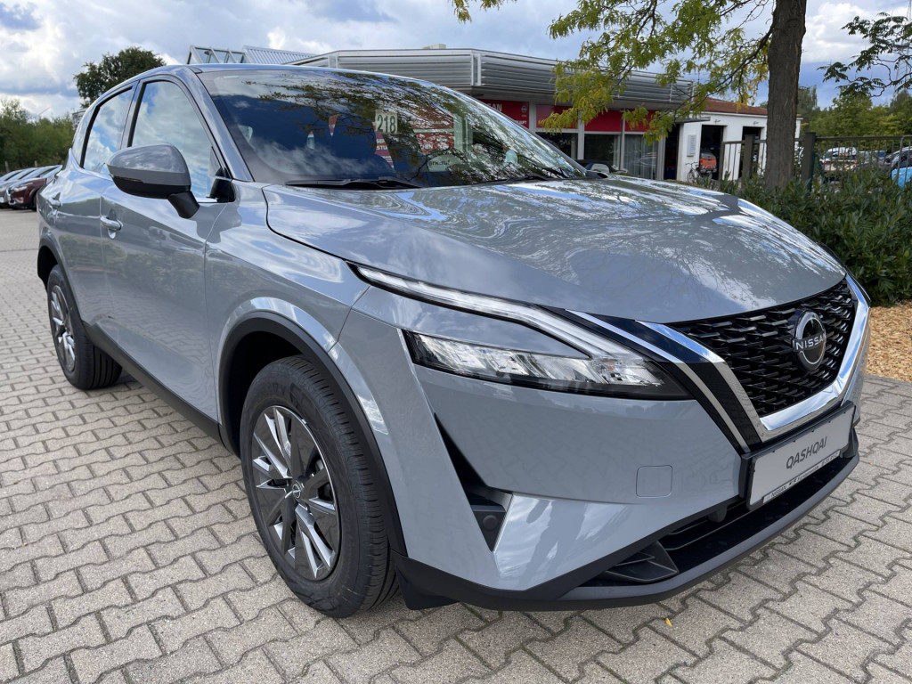 NISSAN Qashqai MY22 1.3 DIG-T MHEV 140 PS MT 4x2 Visia